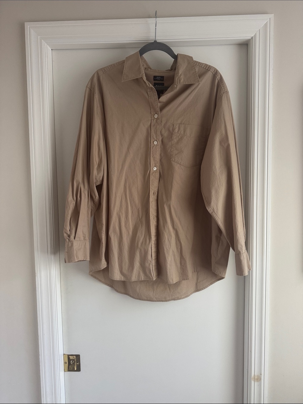 GAP women’s big shirt tan